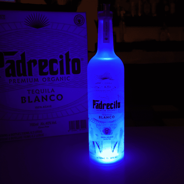 Padrecito Premium Organic Blanco Tequila 40 07 Vorderseite Licht
